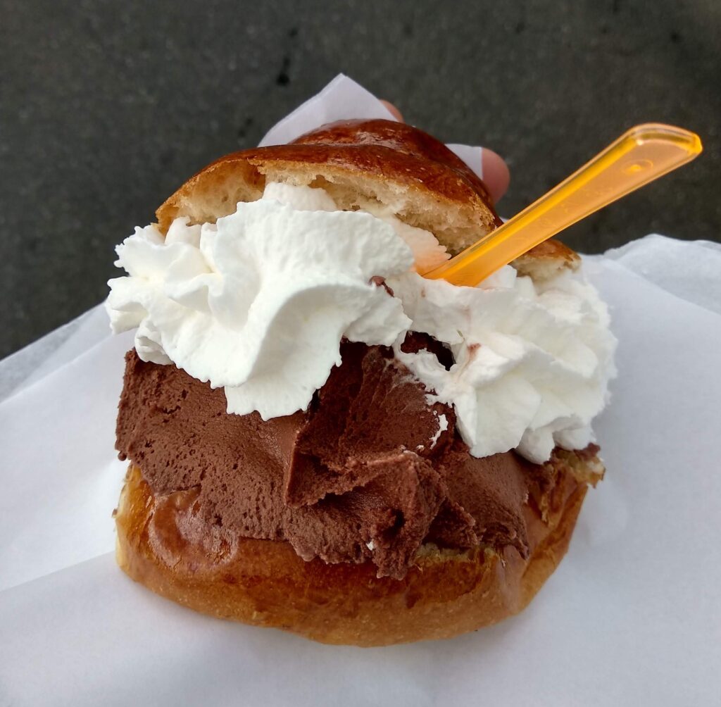 gelato e brioche